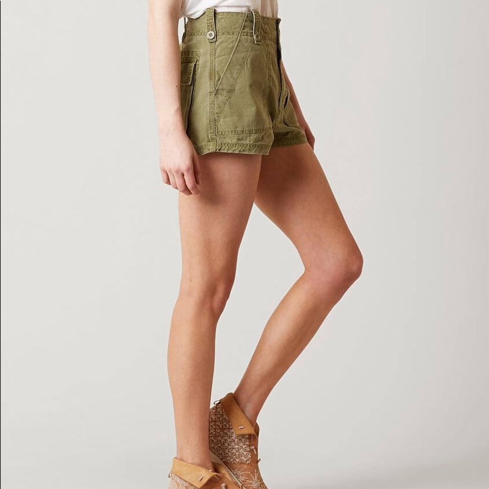 Free People NWT short